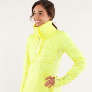 Lululemon down active stretch jacket size 4